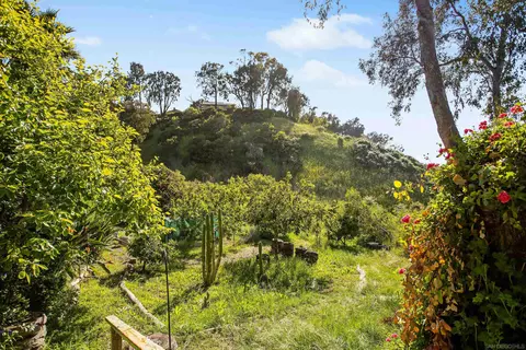 Exterior - 201 Foussat Rd, Oceanside, CA 92054 photo 8 of 8
