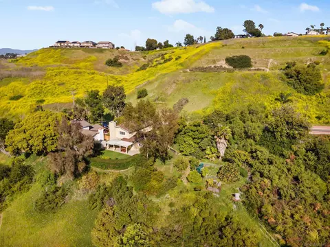 View/Area - 201 Foussat Rd, Oceanside, CA 92054 photo 3 of 4
