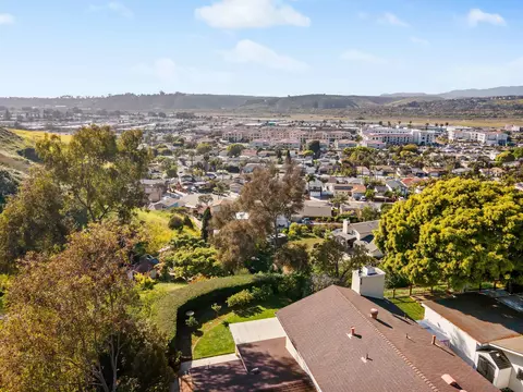 View/Area - 201 Foussat Rd, Oceanside, CA 92054 photo 4 of 4