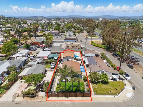 514-18 W 10th Ave, Escondido, CA 92025