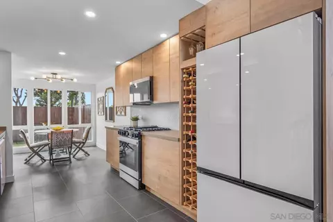 6923 Camino Pacheco, San Diego, CA 92111