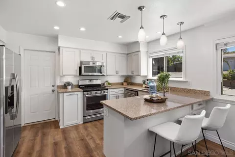 Kitchen - 13250 Idyl Dr, Lakeside, CA 92040 photo 1 of 3
