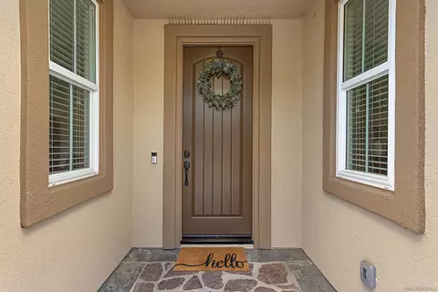 Entry Way - 1104 Parkview Dr, Oceanside, CA 92057 photo 1 of 2