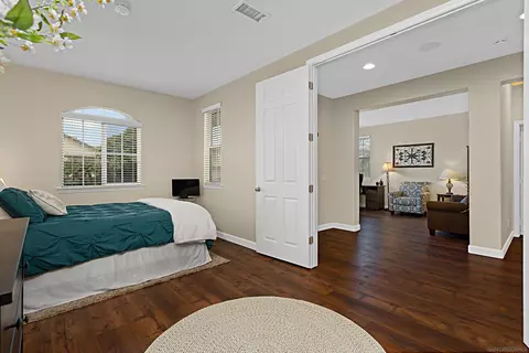Bedroom - 1104 Parkview Dr, Oceanside, CA 92057 photo 3 of 4