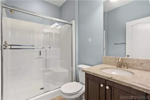1097 Breakaway Dr, Oceanside, CA 92057 photo 9