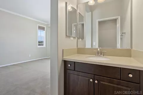 1097 Breakaway Dr, Oceanside, CA 92057 photo 32