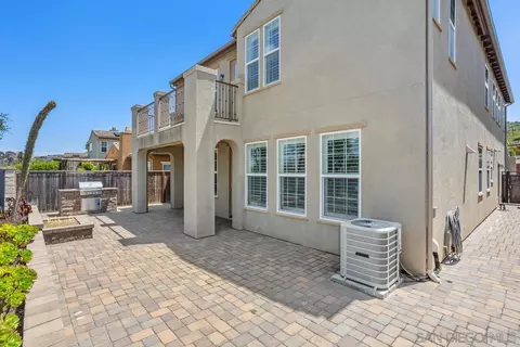 1097 Breakaway Dr, Oceanside, CA 92057 photo 36