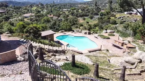 1958 Highlands View Rd, Alpine, CA 91901 photo 6