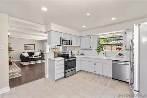 16228 Daza Dr, Ramona, CA 92065 photo 12