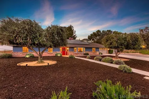 16228 Daza Dr, Ramona, CA 92065 photo 2