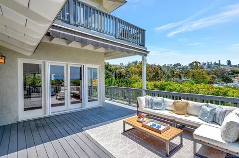Exterior - 1211 W Muirlands Dr, La Jolla, CA 92037 photo 3 of 9