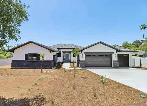 2745 Alexander Dr, Escondido, CA 92029