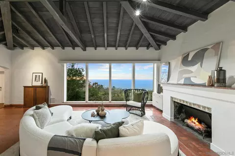 Living - 7520 Hillside Dr, La Jolla, CA 92037 photo 2 of 3