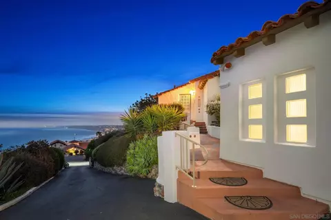 Exterior - 7520 Hillside Dr, La Jolla, CA 92037 photo 1 of 18