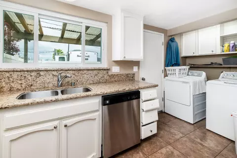 982 E Main St #D, El Cajon, CA 92021 photo 10