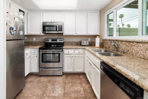 982 E Main St #D, El Cajon, CA 92021 photo 8