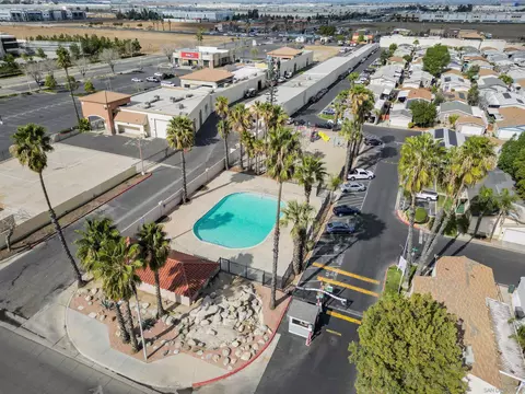 View/Area - 80 E Dawes St #127, Perris, CA 92571 photo 4 of 5
