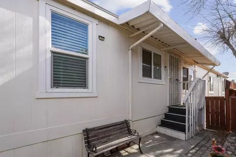 Exterior - 80 E Dawes St #127, Perris, CA 92571 photo 4 of 5