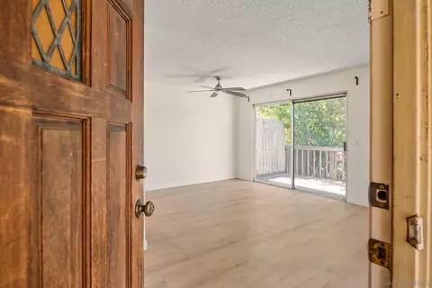 Living - 4870 Clearview Way, La Mesa, CA 91942 photo 7 of 14