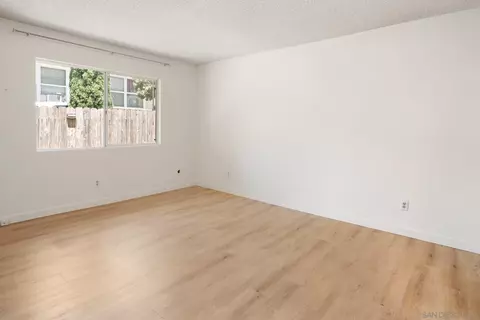Living - 4870 Clearview Way, La Mesa, CA 91942 photo 14 of 14