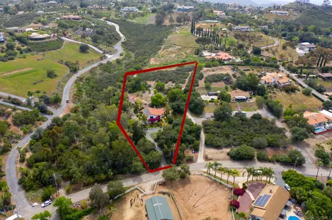 28628 Mountain Meadow Rd, Escondido, CA 92026 photo 10