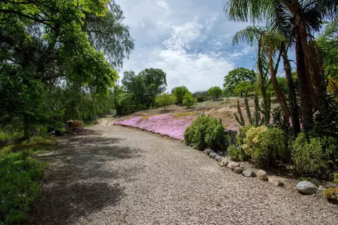 28628 Mountain Meadow Rd, Escondido, CA 92026 photo 25