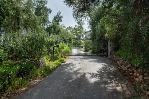 28628 Mountain Meadow Rd, Escondido, CA 92026 photo 29