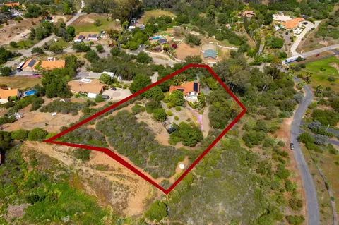 28628 Mountain Meadow Rd, Escondido, CA 92026 photo 7
