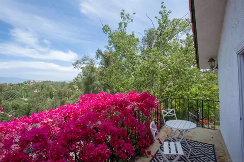 28628 Mountain Meadow Rd, Escondido, CA 92026 photo 3