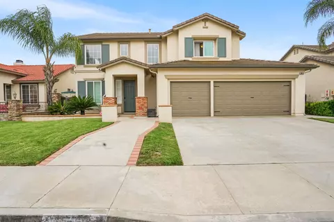 28613 Midsummer Ln, Menifee, CA 92584