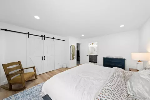 Bedroom - 12244 Lakeshore Dr, Lakeside, CA 92040 photo 5 of 7