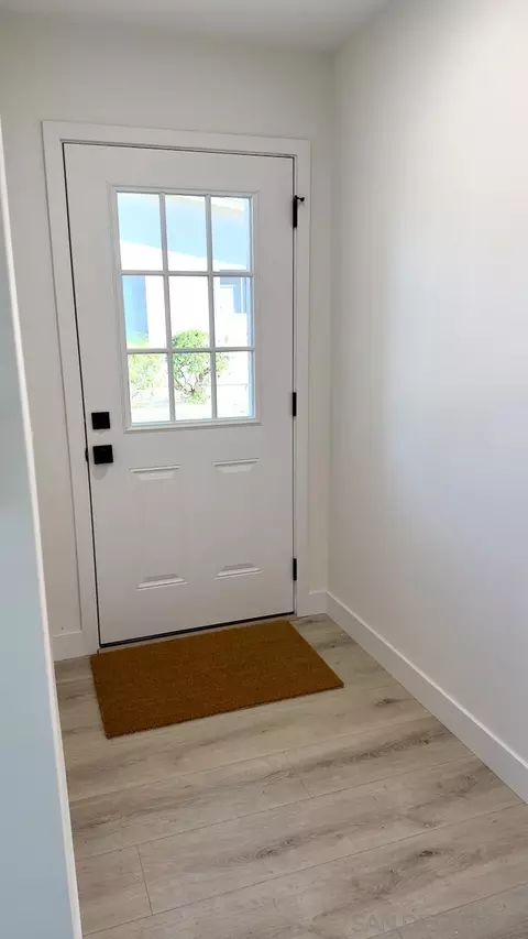Entry Way - 4529 Kittiwake Way, Oceanside, CA 92057 photo 3 of 4