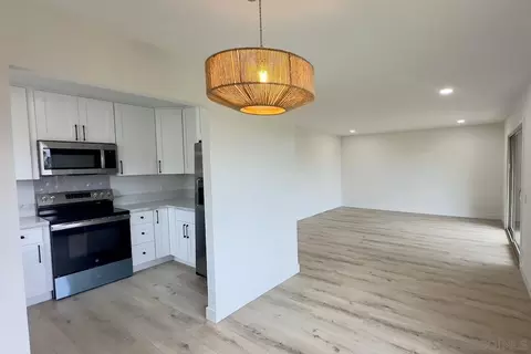 Living - 4529 Kittiwake Way, Oceanside, CA 92057 photo 1 of 1