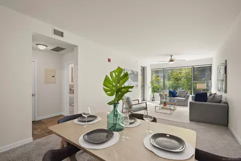 1150 J St #421, San Diego, CA 92101