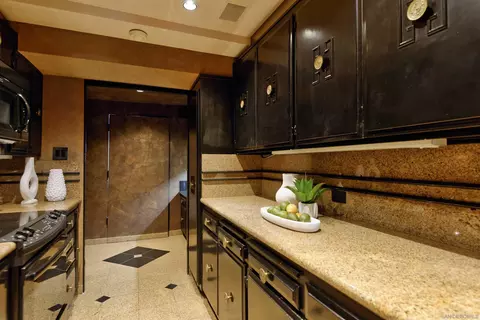939 Coast Blvd #18A, La Jolla, CA 92037 photo 18