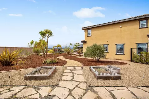Exterior - 1082 Straightaway Ct, Oceanside, CA 92057 photo 7 of 7