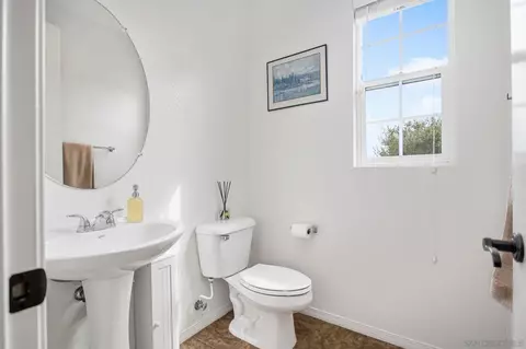 Bath - 1082 Straightaway Ct, Oceanside, CA 92057 photo 1 of 6