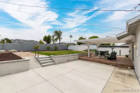 Exterior - 6195 Blain Pl, La Mesa, CA 91942 photo 5 of 11