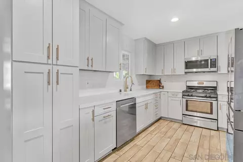 1600 Folkestone St, Spring Valley, CA 91977 photo 13
