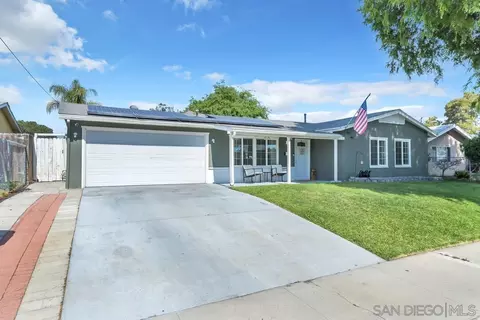 1600 Folkestone St, Spring Valley, CA 91977 photo 2