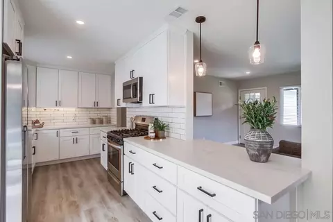 Kitchen - 6020 Amaya Dr, La Mesa, CA 91942 photo 2 of 4