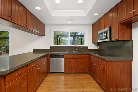Kitchen - 12759 Claire Dr, Poway, CA 92064 photo 2 of 6