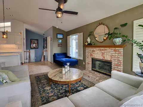 2863 Blackbush Ln, El Cajon, CA 92019 photo 4