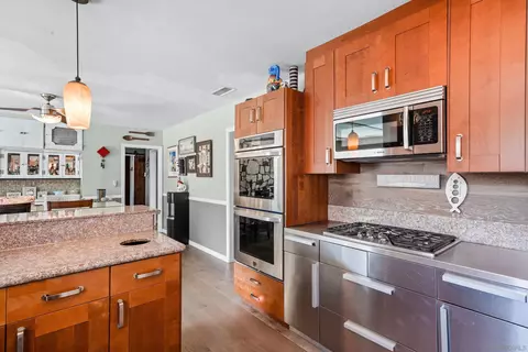 3879 Capitol St, La Mesa, CA 91941 photo 19