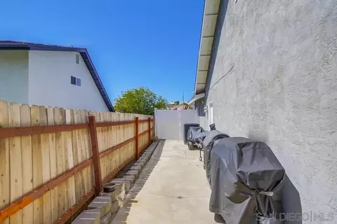 Exterior - 9985 Delia Ln, Santee, CA 92071 photo 11 of 11