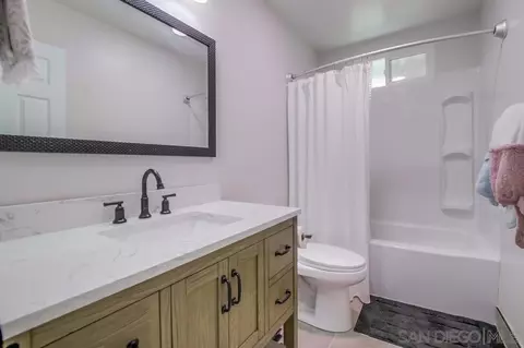 Bath - 9985 Delia Ln, Santee, CA 92071 photo 2 of 2