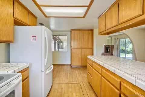 24463 Del Amo Rd, Ramona, CA 92065 photo 10