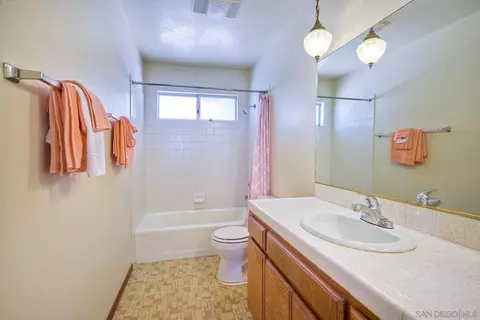 24463 Del Amo Rd, Ramona, CA 92065 photo 18