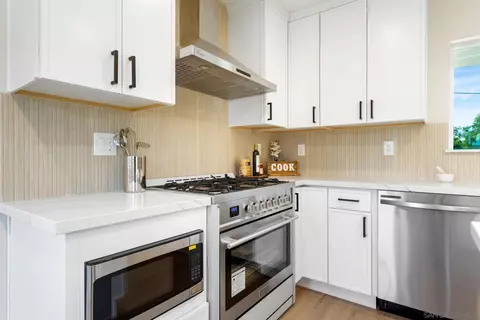 Kitchen - 11011 Meadow Terrace Dr, Santee, CA 92071 photo 4 of 8