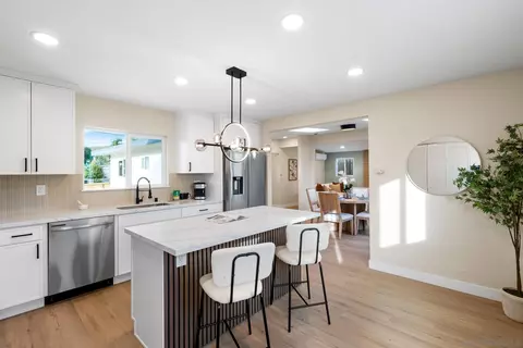 Kitchen - 11011 Meadow Terrace Dr, Santee, CA 92071 photo 3 of 8